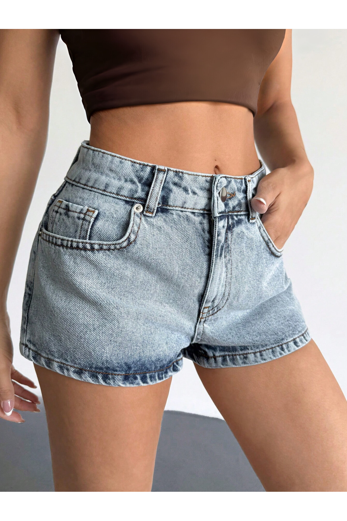 Emway's Denim Kadın Açık Mavi Kot Şort